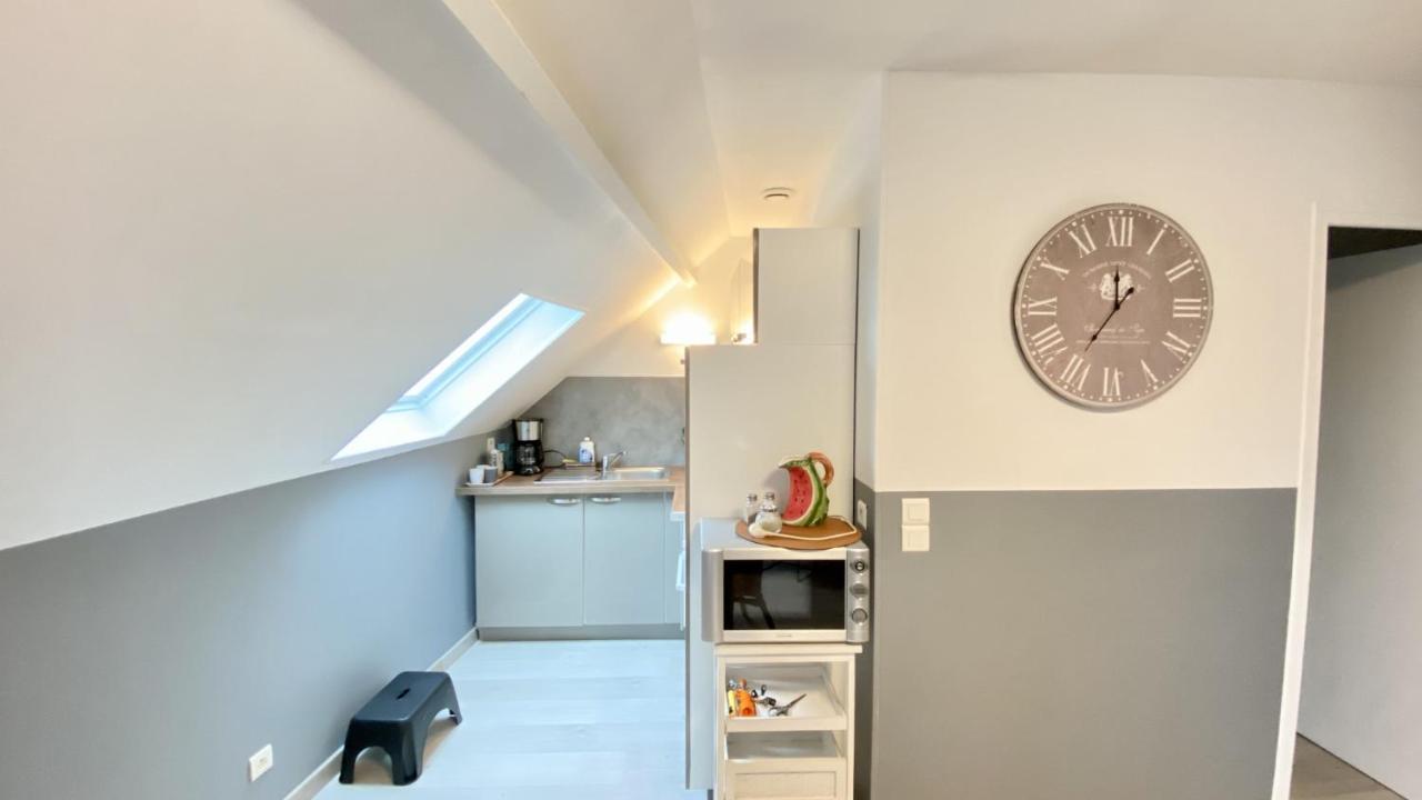 Le Viktoria Apartment Крот Екстериор снимка